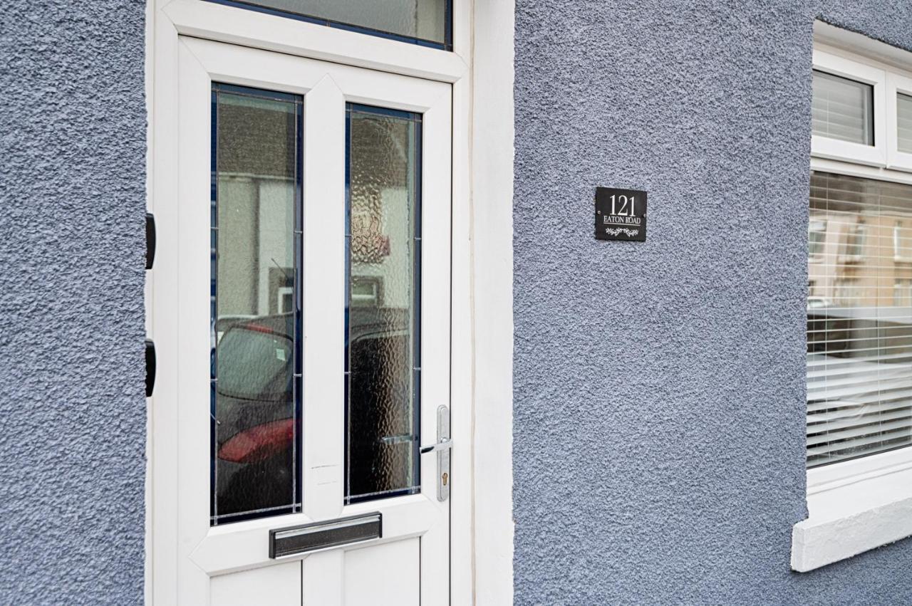 Eaton - Tv In Every Bedroom! Holiday home Swansea